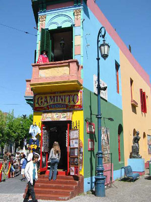 Argentine, Buenos Aires, les celebres maisons colorees de bocca