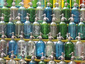 Argentine, Buenos Aires, les syphons colores de san telmo