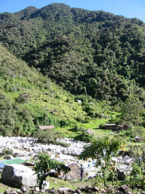 pueblito perdido en la jungla de los yungas