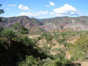 Bolivie, Valle Alto, paysage montagneux
