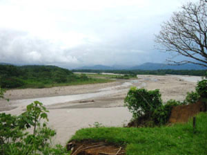 Bolivie, Cochabamba, Villa Tunari, fleuve