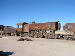 Bolivie, Salar d’Uyuni, cimetierre de trains
